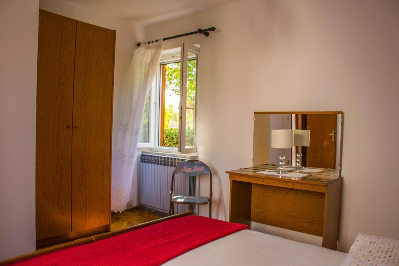 Apartments White & Green In Malinska Εξωτερικό φωτογραφία