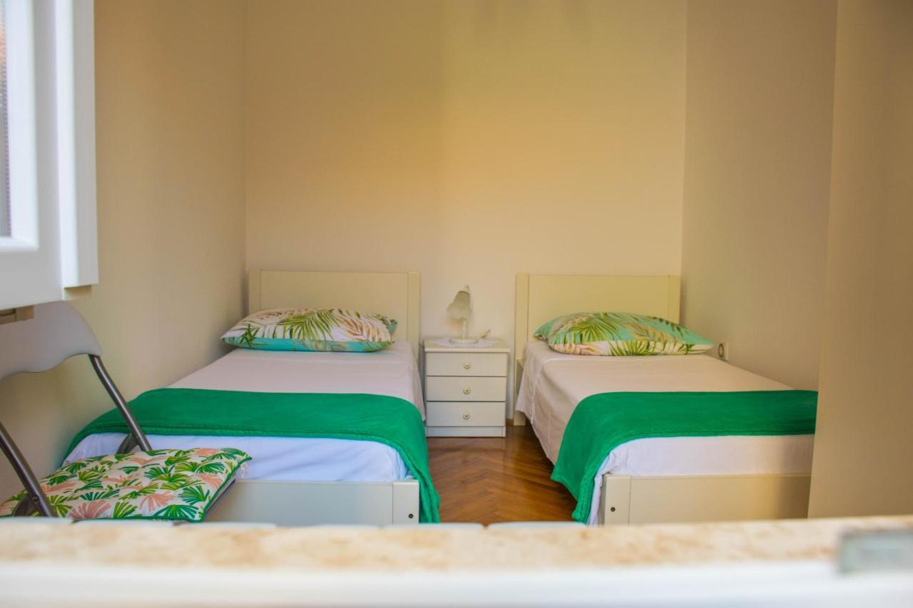 Apartments White & Green In Malinska Εξωτερικό φωτογραφία