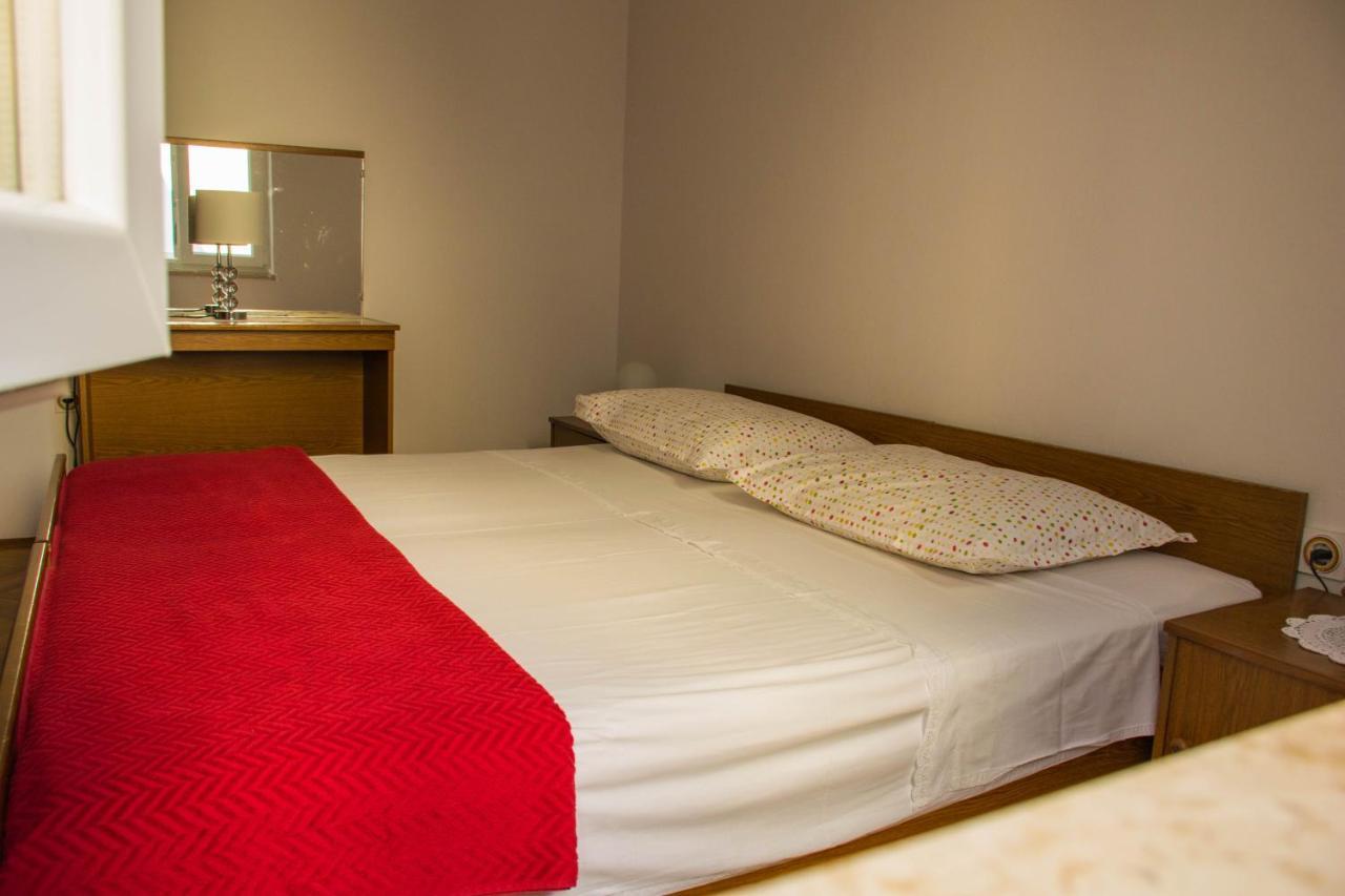 Apartments White & Green In Malinska Εξωτερικό φωτογραφία