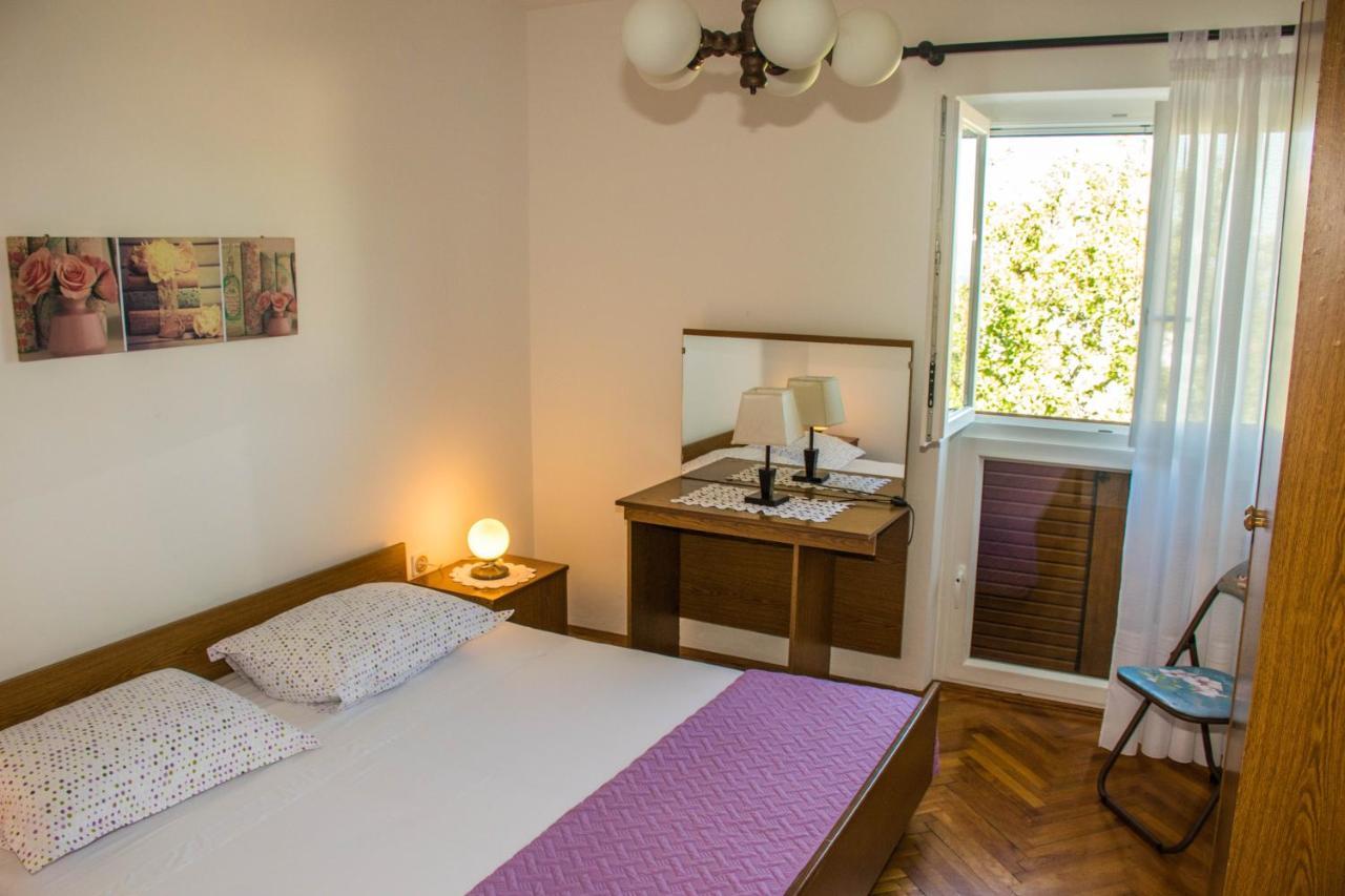 Apartments White & Green In Malinska Εξωτερικό φωτογραφία