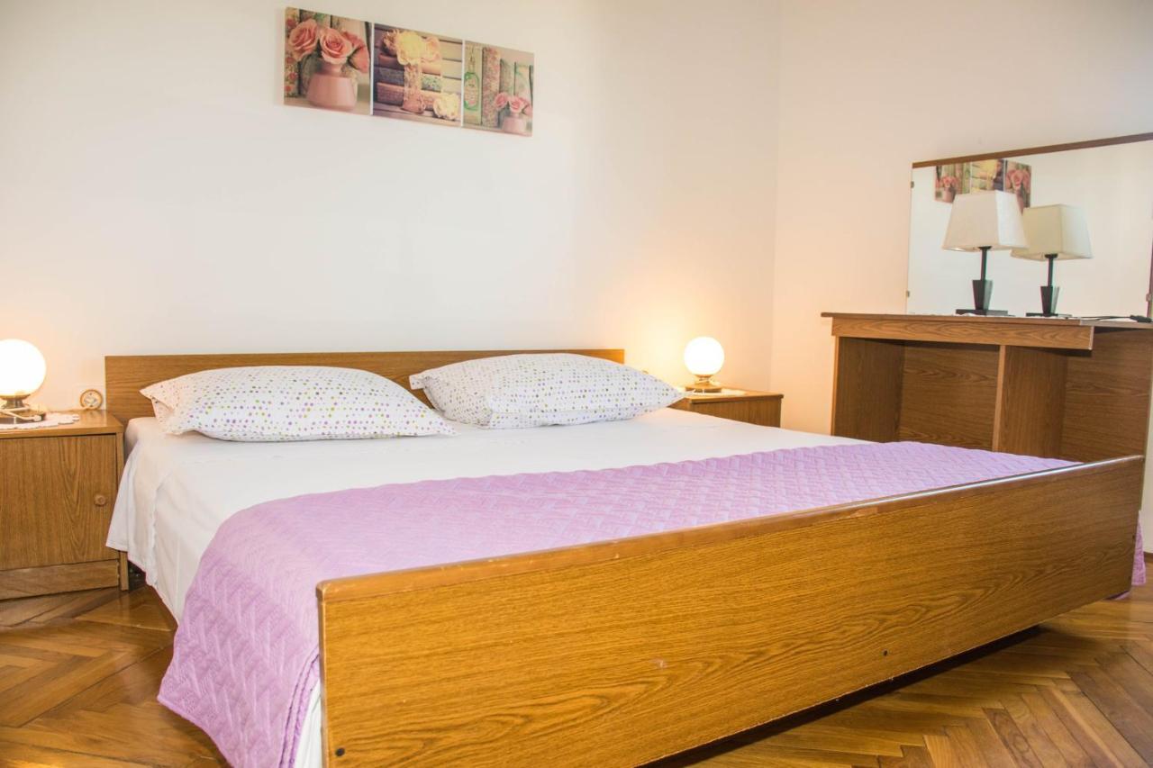 Apartments White & Green In Malinska Εξωτερικό φωτογραφία